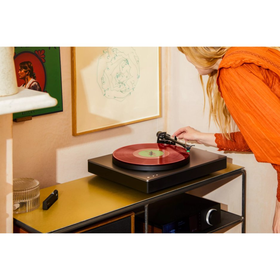 Cambridge Audio Alva ST Belt Drive Turntable with Bluetooth® aptX HD