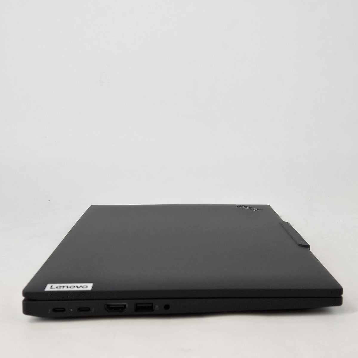 Lenovo ThinkPad P14s Gen 6 Black 2.0 GHz AMD Ryzen AI 5 Pro 340 16GB RAM 512GB Solid State Drive