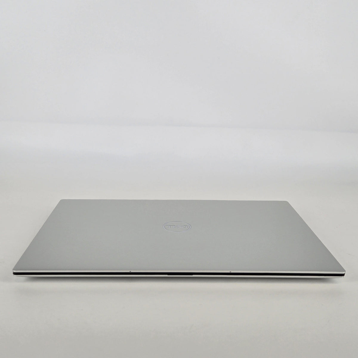 Dell XPS 15 9500 Silver 2.4 GHz Intel Core i9 10th Gen. 64GB RAM 2TB Solid State Drive 256GB Solid State Drive NVIDIA GeForce GTX 1650 Ti 4 GB