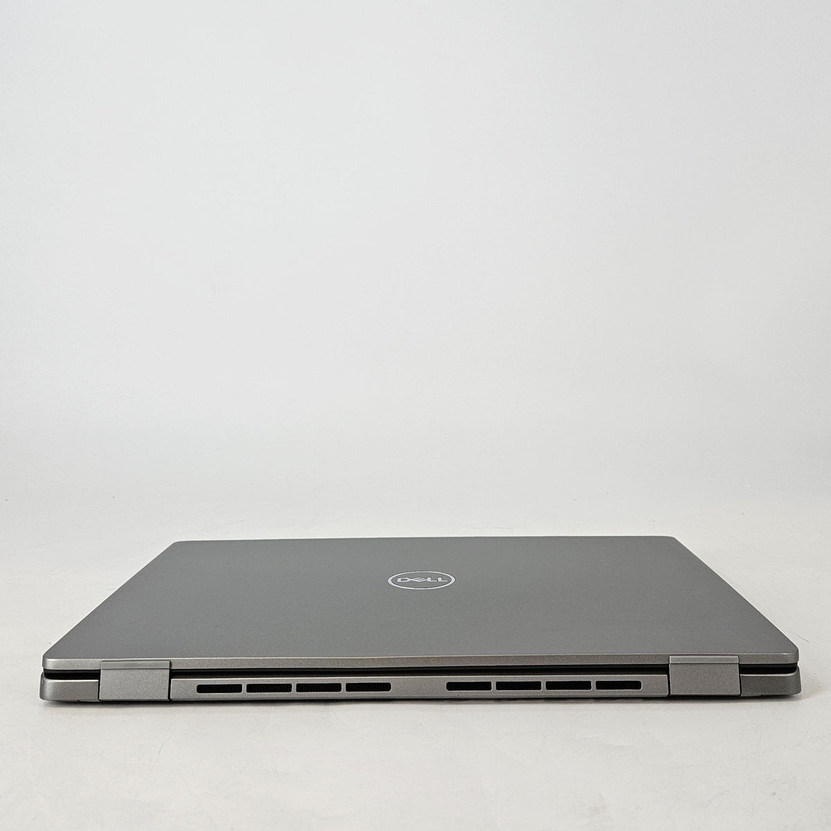 Dell Latitude 7440 14 Gray 1.8 GHz Intel Core i7 13th Gen. 32GB RAM 512GB Solid State Drive
