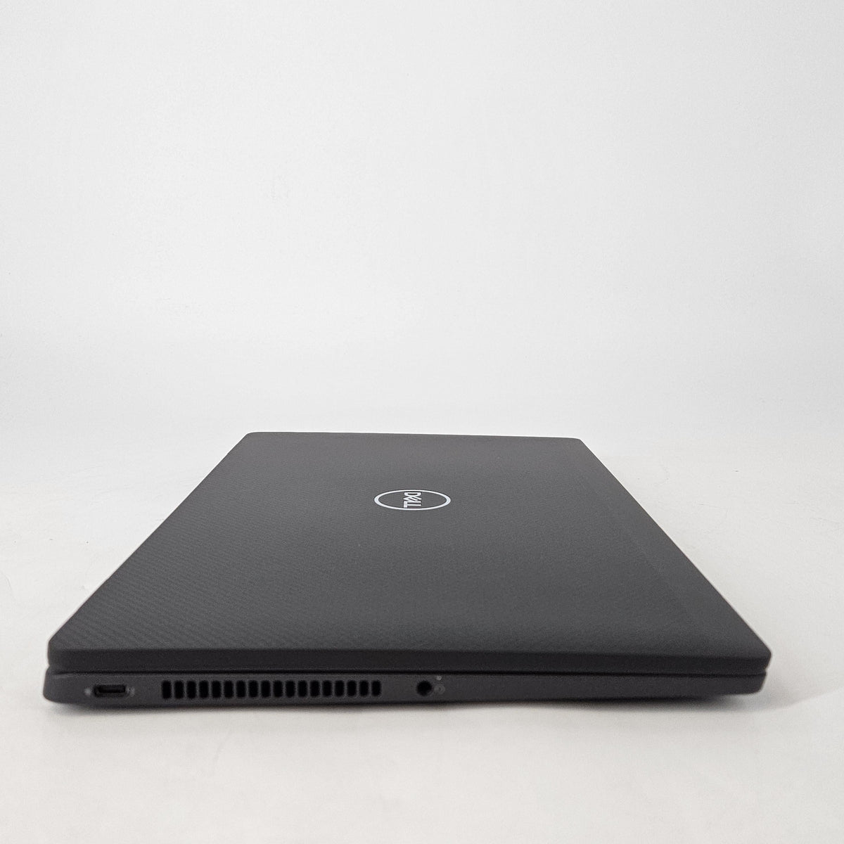 Dell Latitude 7420 14 Black 2.6 GHz Intel Core i5 11th Gen. 16GB RAM 256GB Solid State Drive