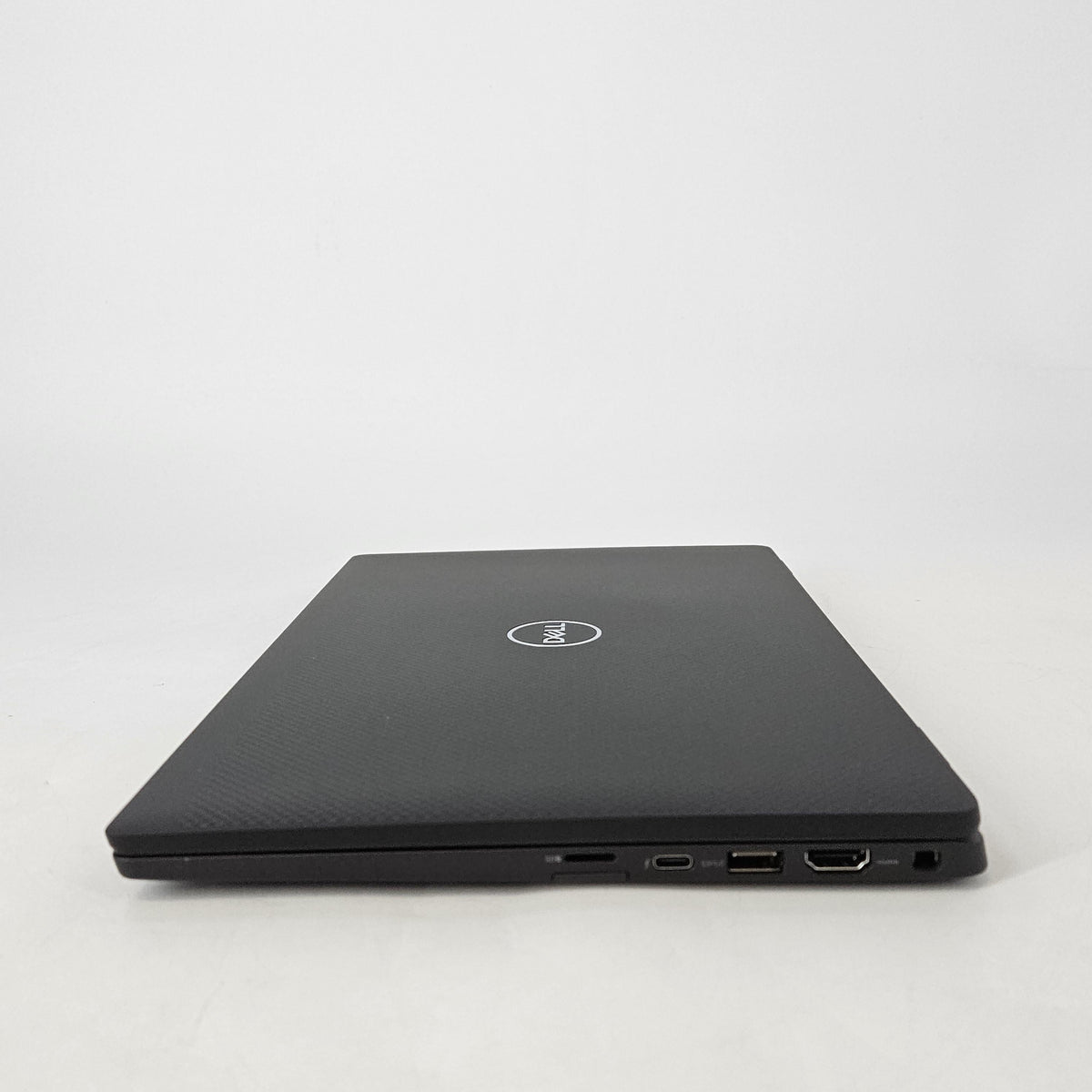 Dell Latitude 7420 14 Black 2.6 GHz Intel Core i5 11th Gen. 16GB RAM 256GB Solid State Drive