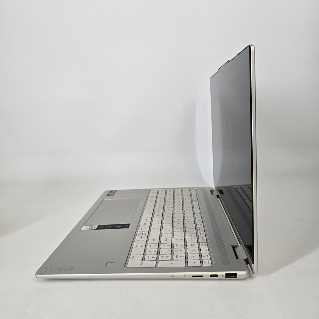 Lenovo Yoga 7 16 Silver 2.0 GHz AMD Ryzen AI 5 340 16GB RAM 1TB Solid State Drive