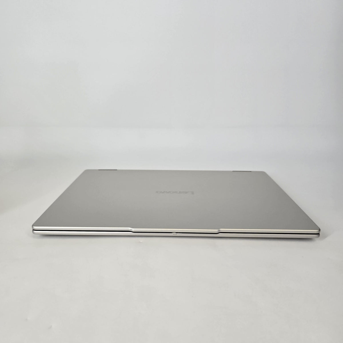 Lenovo Yoga 7 16 Silver 2.0 GHz AMD Ryzen AI 5 340 16GB RAM 1TB Solid State Drive