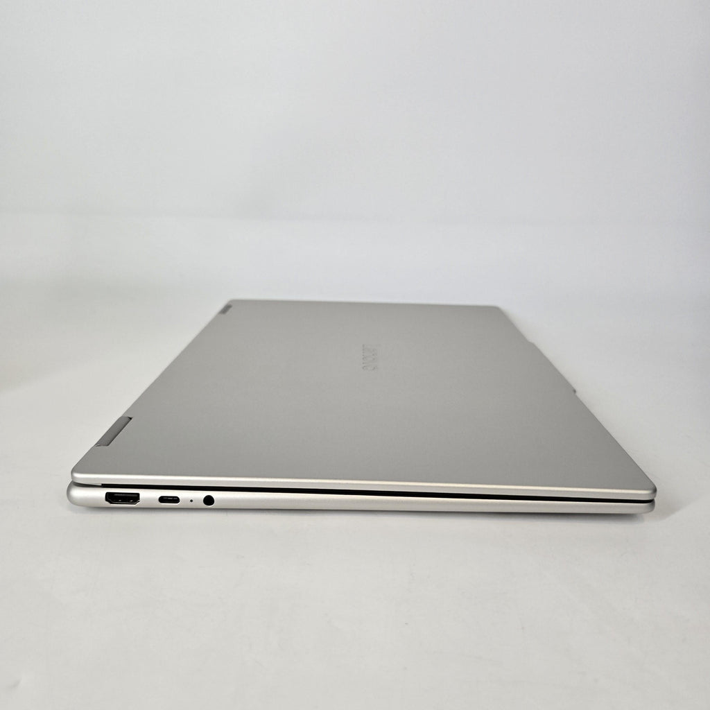 Lenovo Yoga 7 16 Silver 2.0 GHz AMD Ryzen AI 5 340 16GB RAM 1TB Solid State Drive