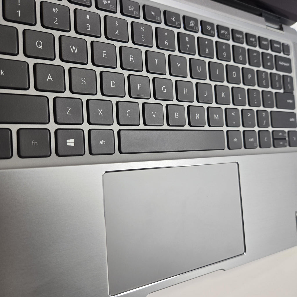 Dell Latitude 9420 14 Gray 3.0 GHz Intel Core i7 11th Gen. 16GB RAM 512GB Solid State Drive