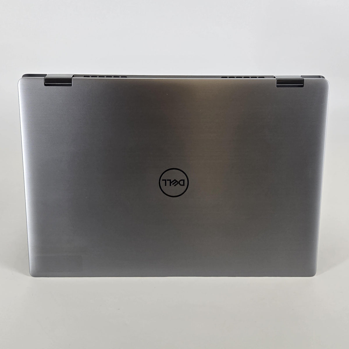 Dell Latitude 9420 14 Gray 3.0 GHz Intel Core i7 11th Gen. 16GB RAM 512GB Solid State Drive