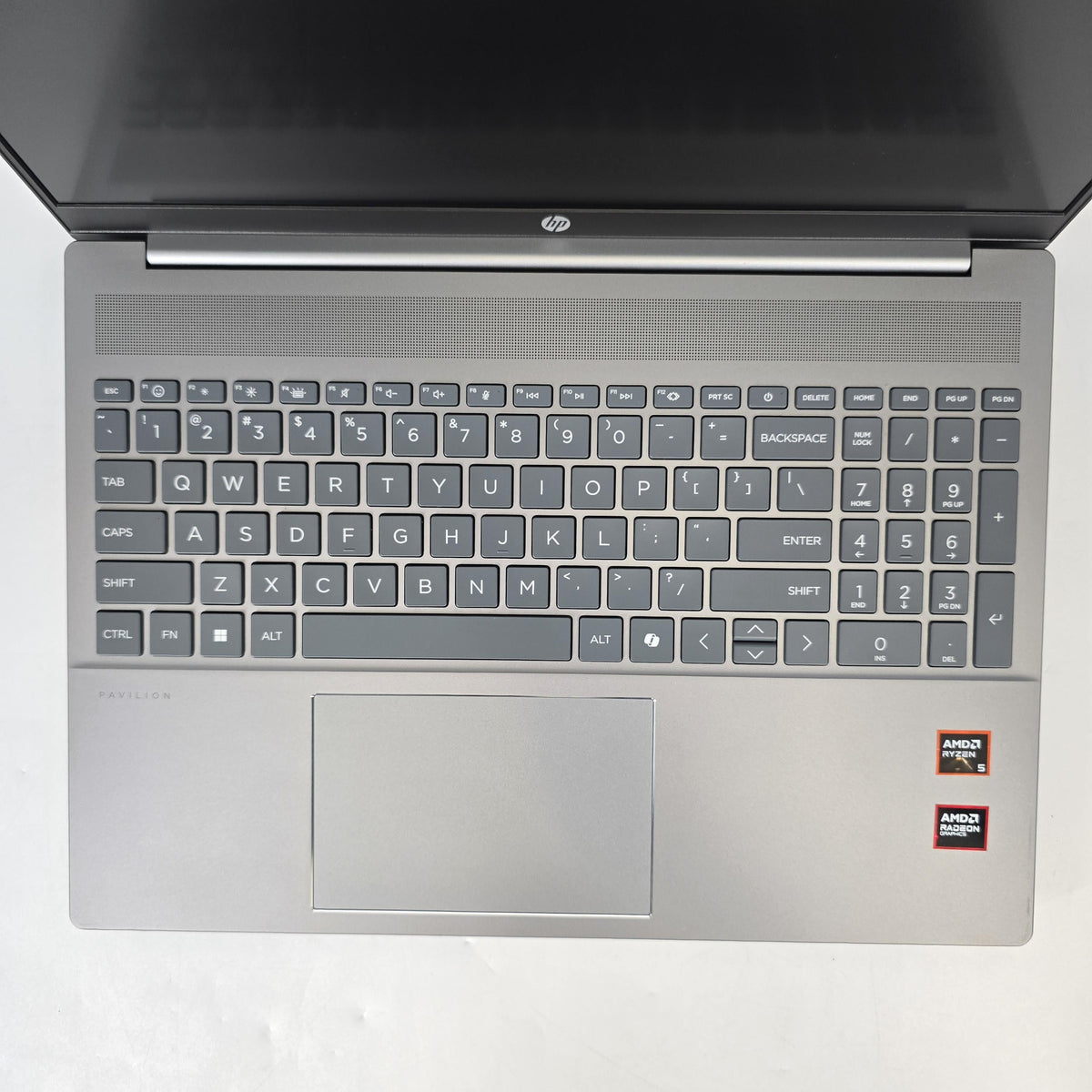 HP Pavilion 16 Gray 3.2 GHz AMD Ryzen 5 8540U 8GB RAM 512GB Solid State Drive