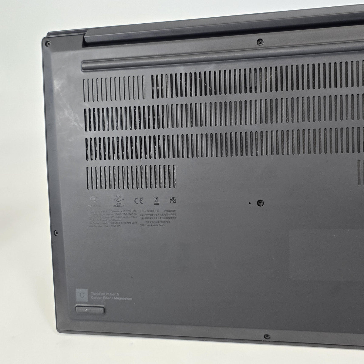 Lenovo ThinkPad P1 Gen 5 16 2022 Black 2.4 GHz Intel Core i7 12th Gen. 32GB RAM 1TB Solid State Drive NVIDIA RTX A2000 8 GB
