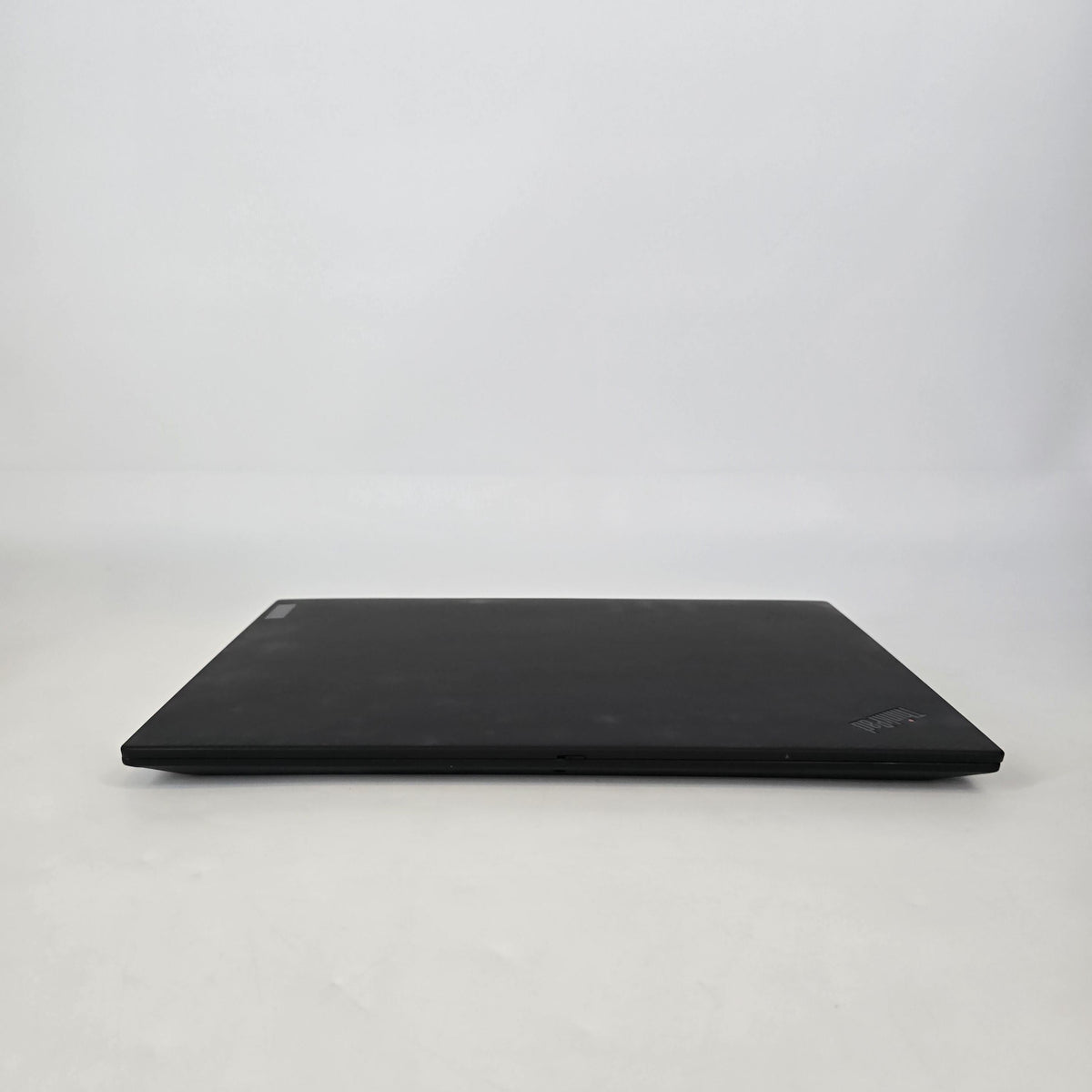 Lenovo ThinkPad P1 Gen 5 16 2022 Black 2.4 GHz Intel Core i7 12th Gen. 32GB RAM 1TB Solid State Drive NVIDIA RTX A2000 8 GB