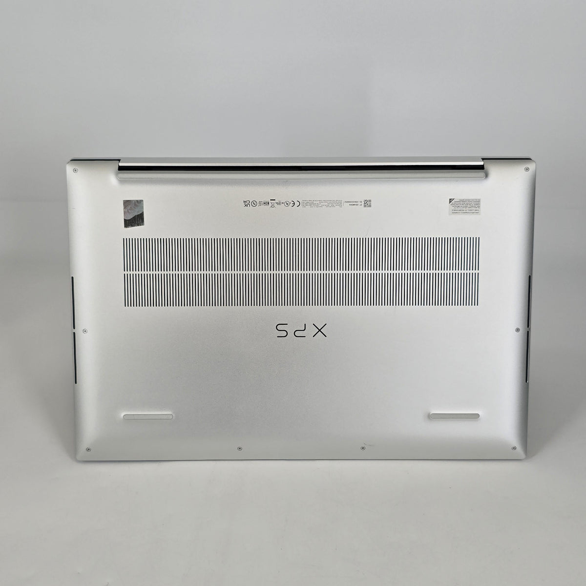 Dell XPS 17 9730 Silver 2.4 GHz Intel Core i7 13th Gen. 16GB RAM 1TB Solid State Drive NVIDIA GeForce RTX 4050 6 GB