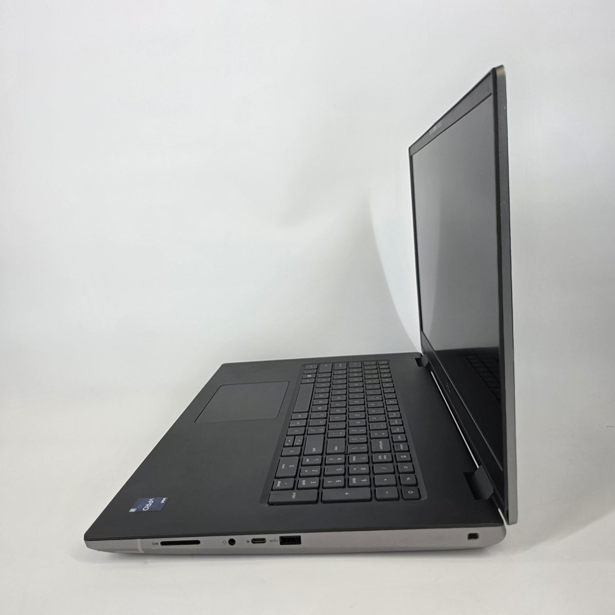 Dell Precision 7780 17.3 Gray 2.1 GHz Intel Core i7 13th Gen. 32GB RAM 512GB Solid State Drive NVIDIA RTX 3500 Ada 12 GB