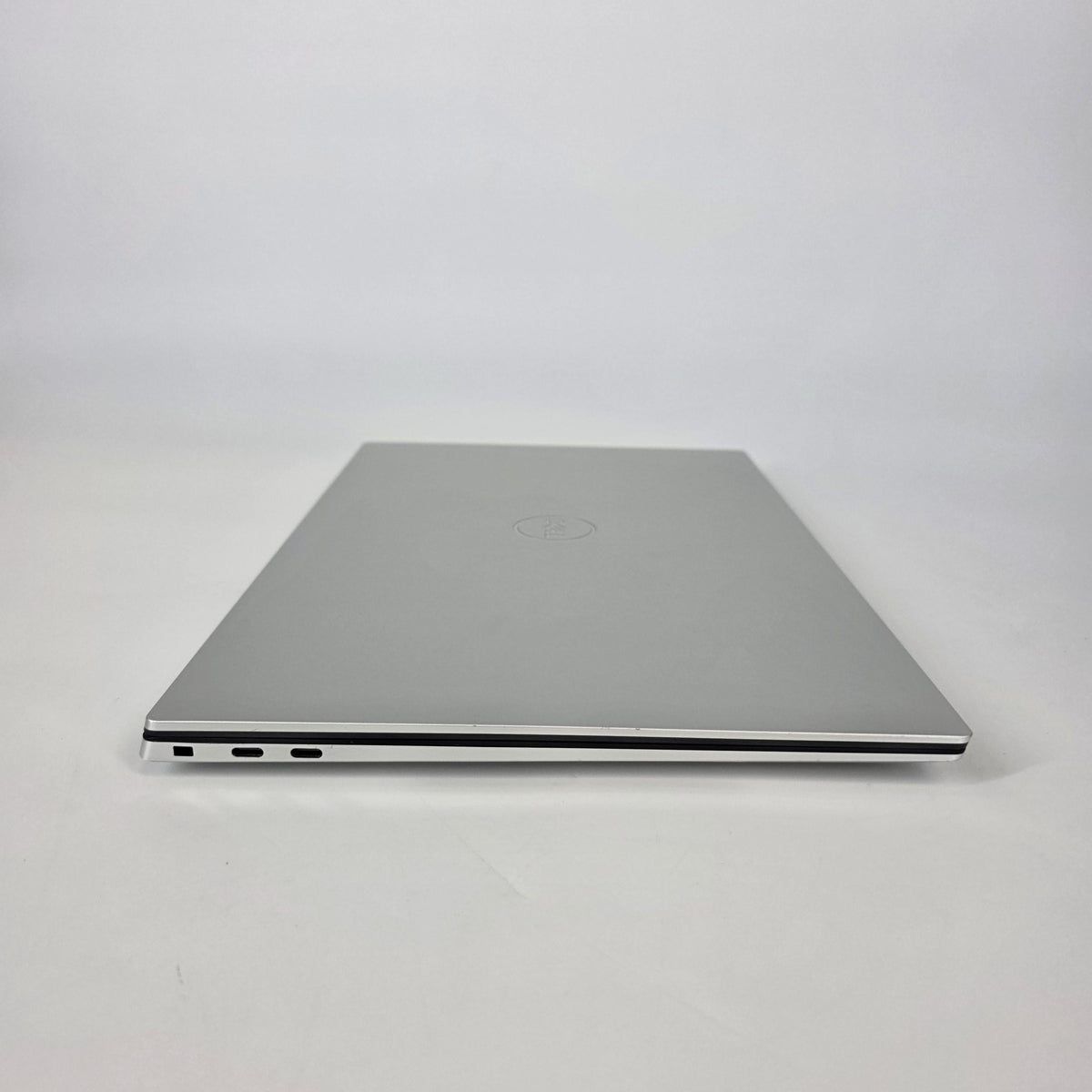 Dell XPS 15 9530 Silver 2.4 GHz Intel Core i7 13th Gen. 16GB RAM 1TB Solid State Drive Intel Arc A370M 4 GB