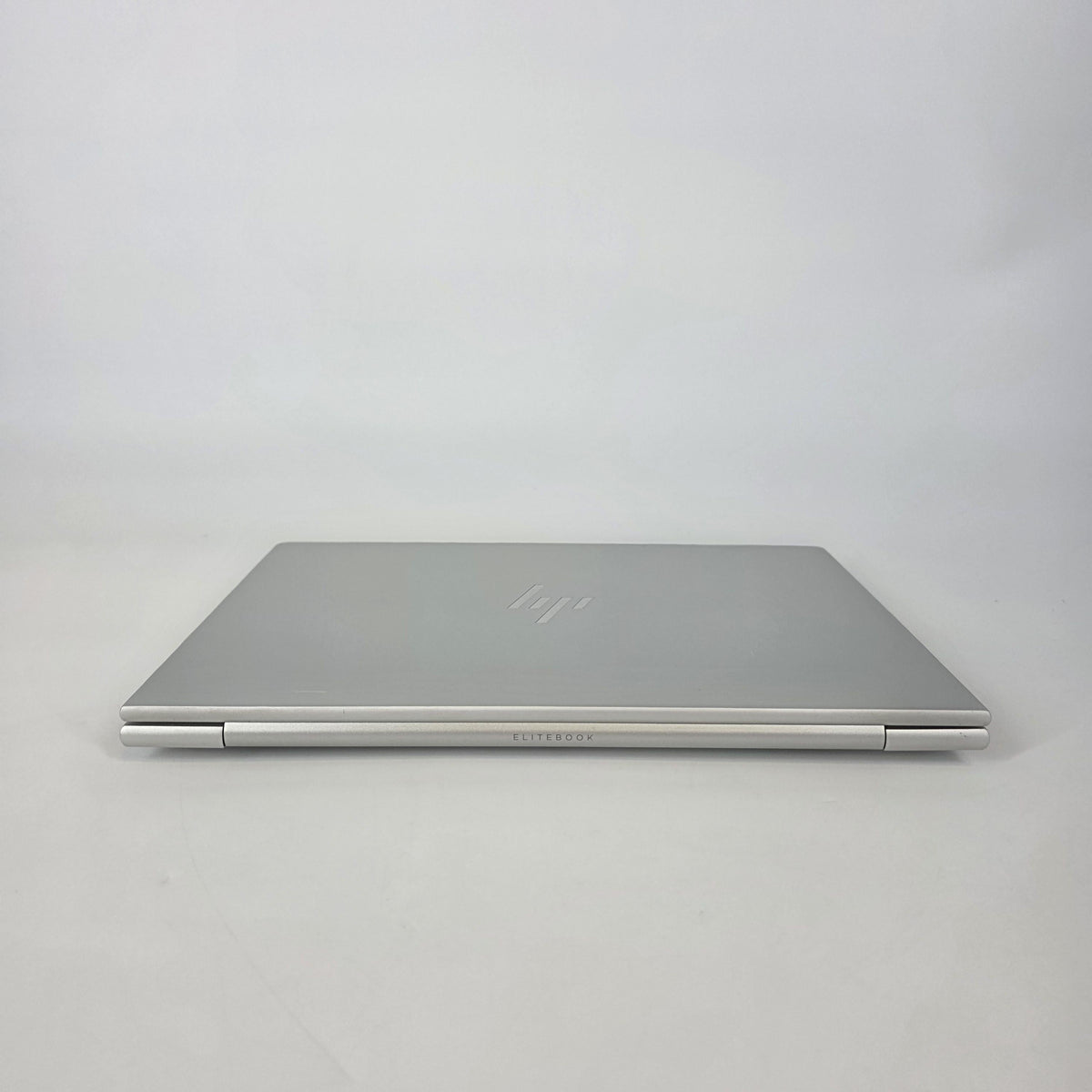 HP Elitebook 840 G9 14 Silver 1.8 GHz Intel Core i7 12th Gen. 16GB RAM 512GB Solid State Drive