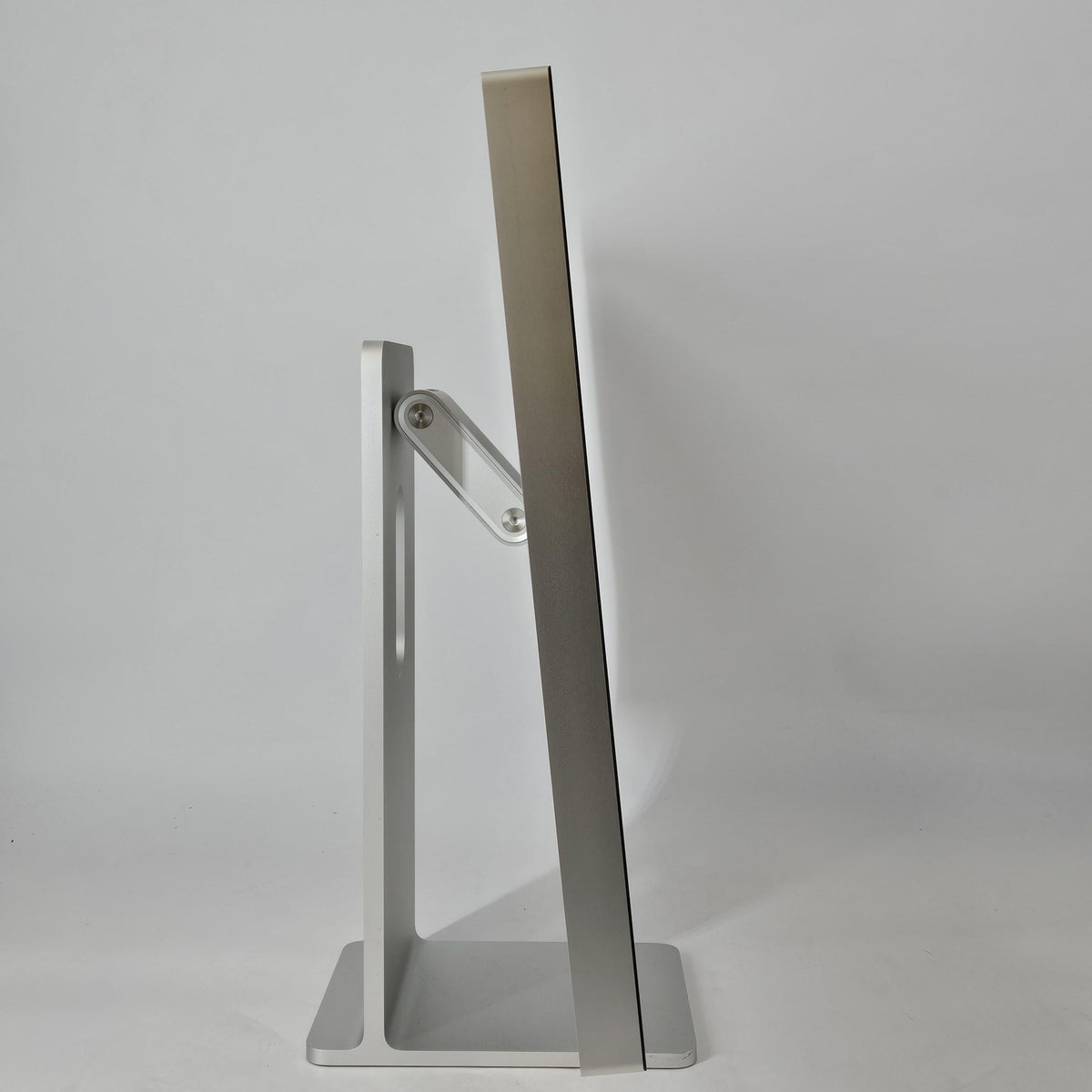 Apple Pro Display XDR 32in 2019 Silver