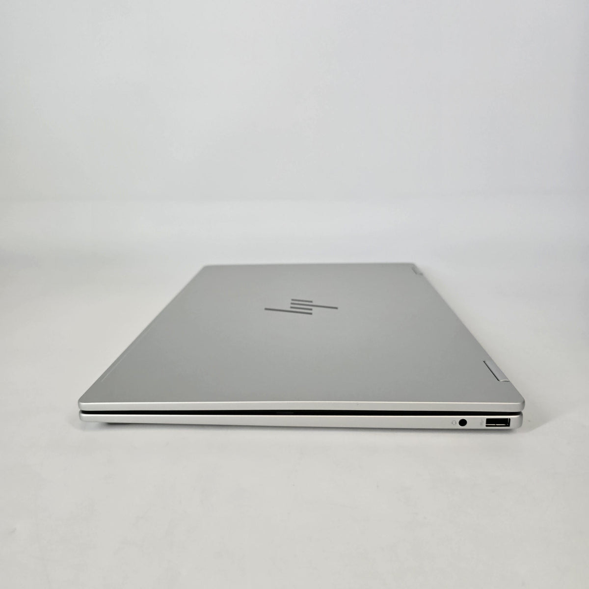 HP OmniBook 7 Flip 16 Glacier Silver 2.1 GHz Intel Core Ultra 5 Series 2 16GB RAM 512GB Solid State Drive
