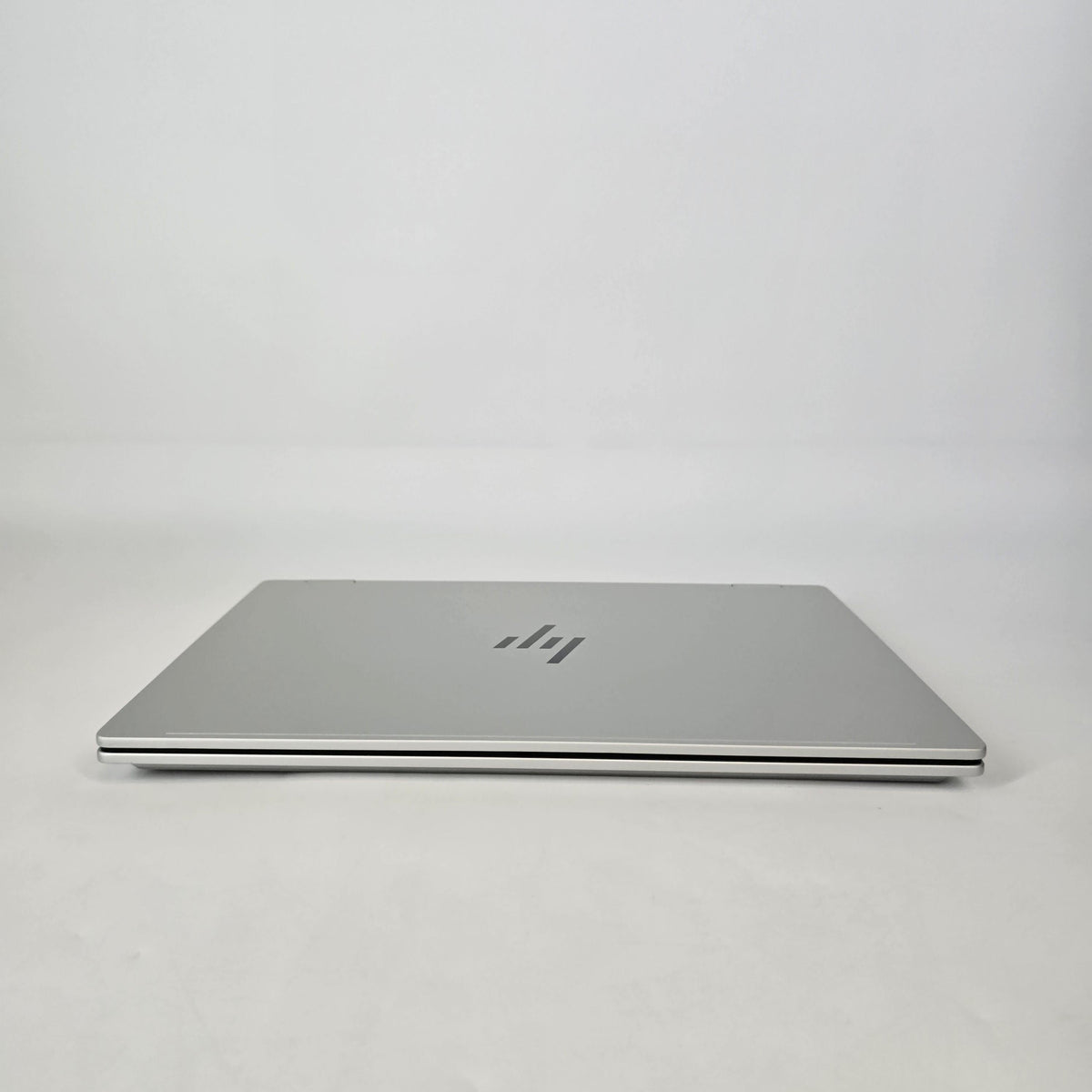 HP OmniBook 7 Flip 16 Glacier Silver 2.1 GHz Intel Core Ultra 5 Series 2 16GB RAM 512GB Solid State Drive