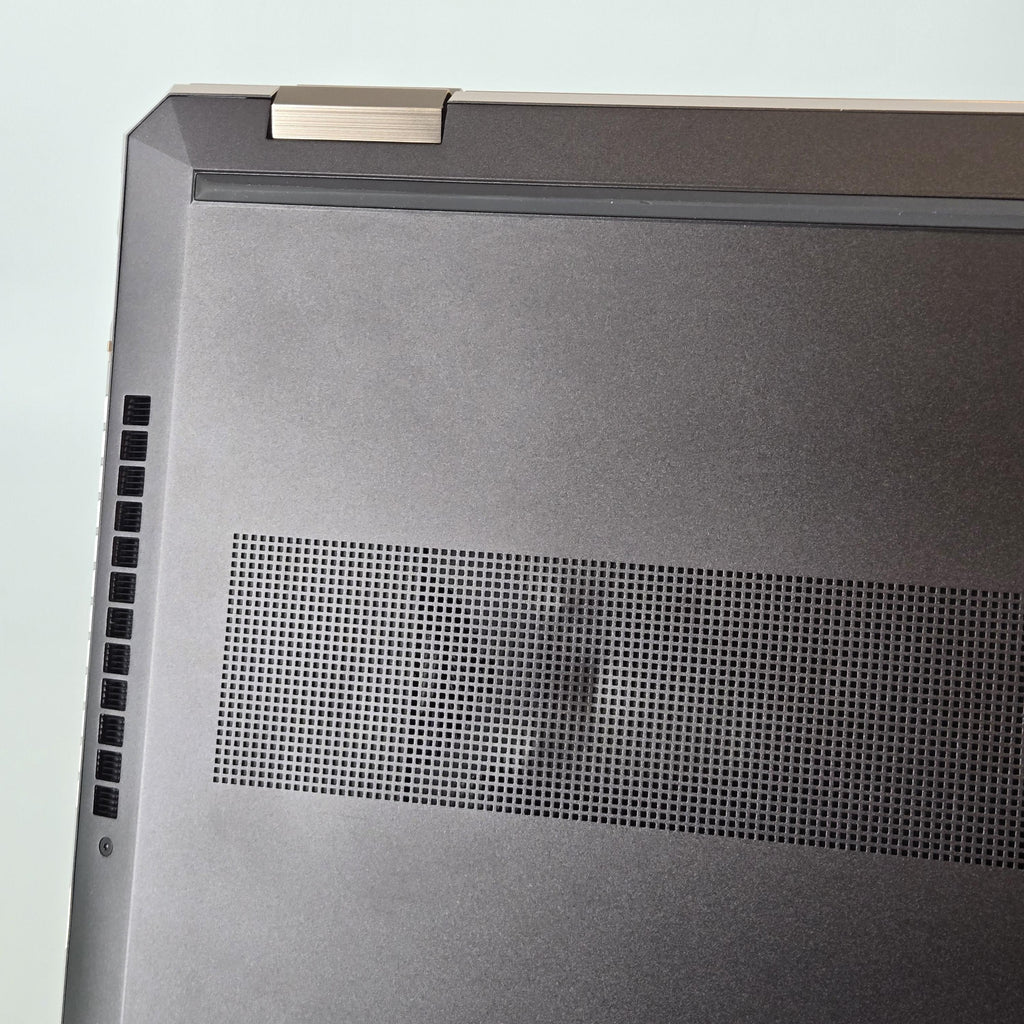 HP Spectre 15 x360 Black 1.8 GHz Intel Core i7 10th Gen. 16GB RAM 1TB Solid State Drive NVIDIA GeForce MX250 2 GB