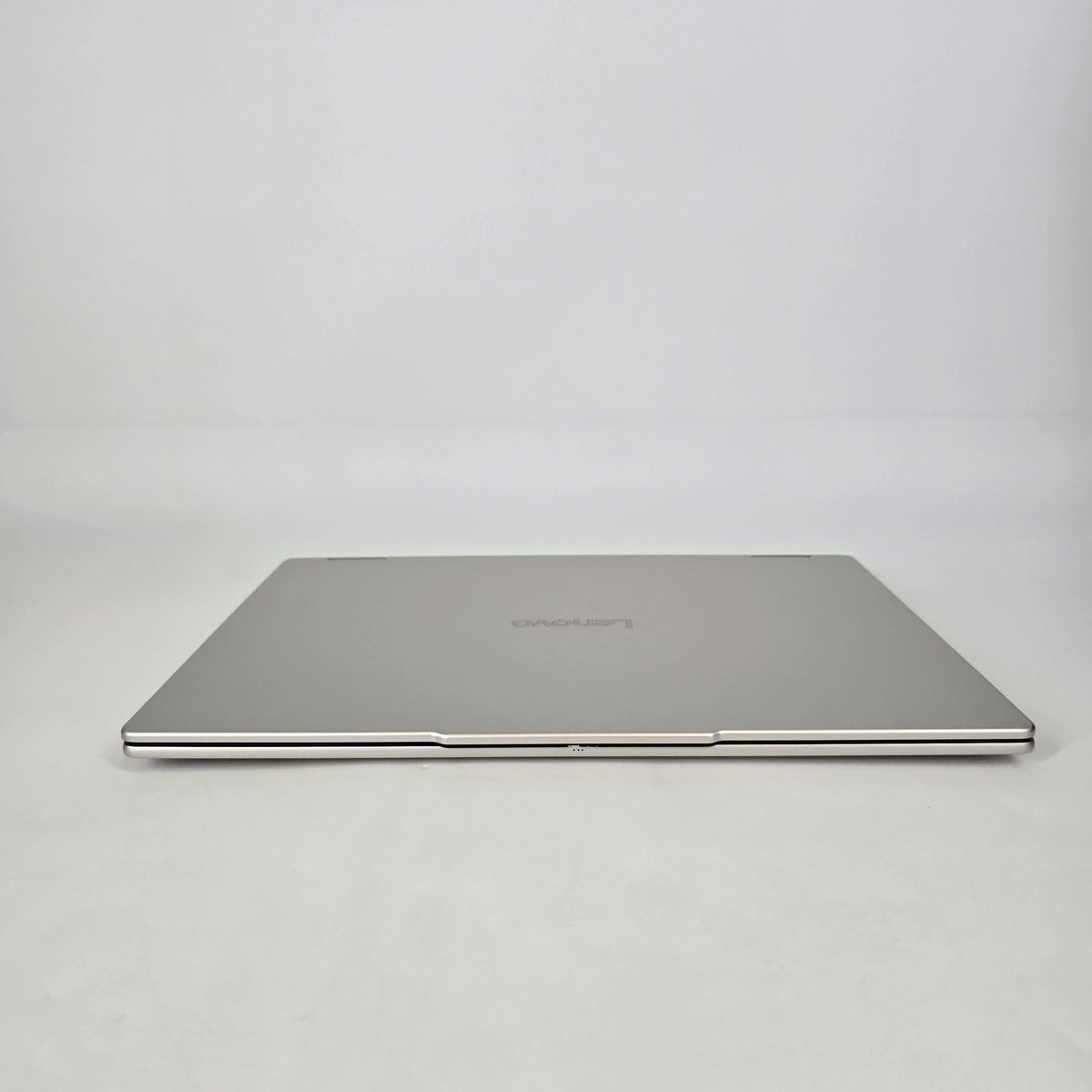 Lenovo Yoga 7 16 Silver 2.0 GHz AMD Ryzen AI 5 340 16GB RAM 512GB Solid State Drive