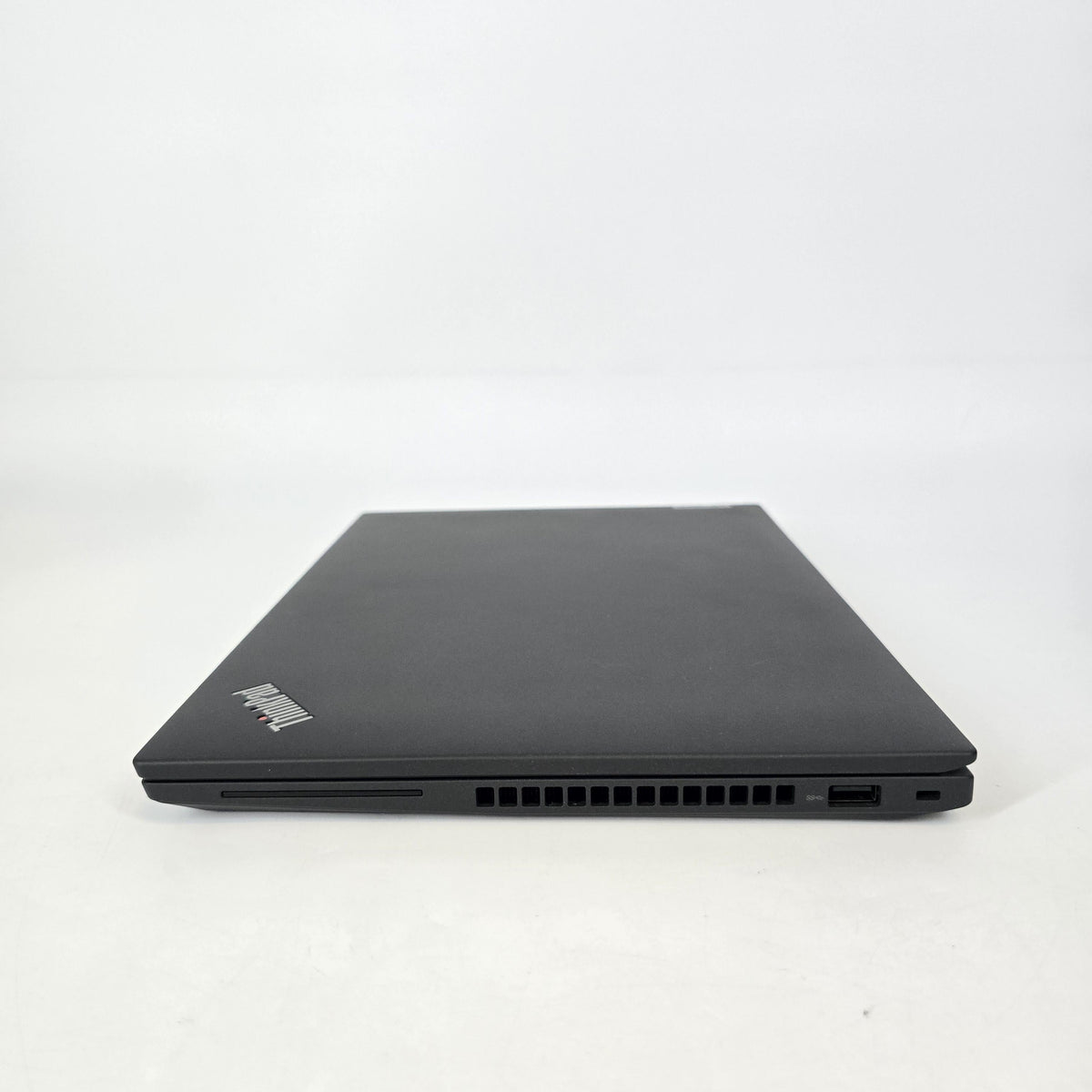 Lenovo ThinkPad P14s Gen 4 Black 3.2 GHz AMD Ryzen 7 Pro 7840U 16GB RAM 512GB Solid State Drive