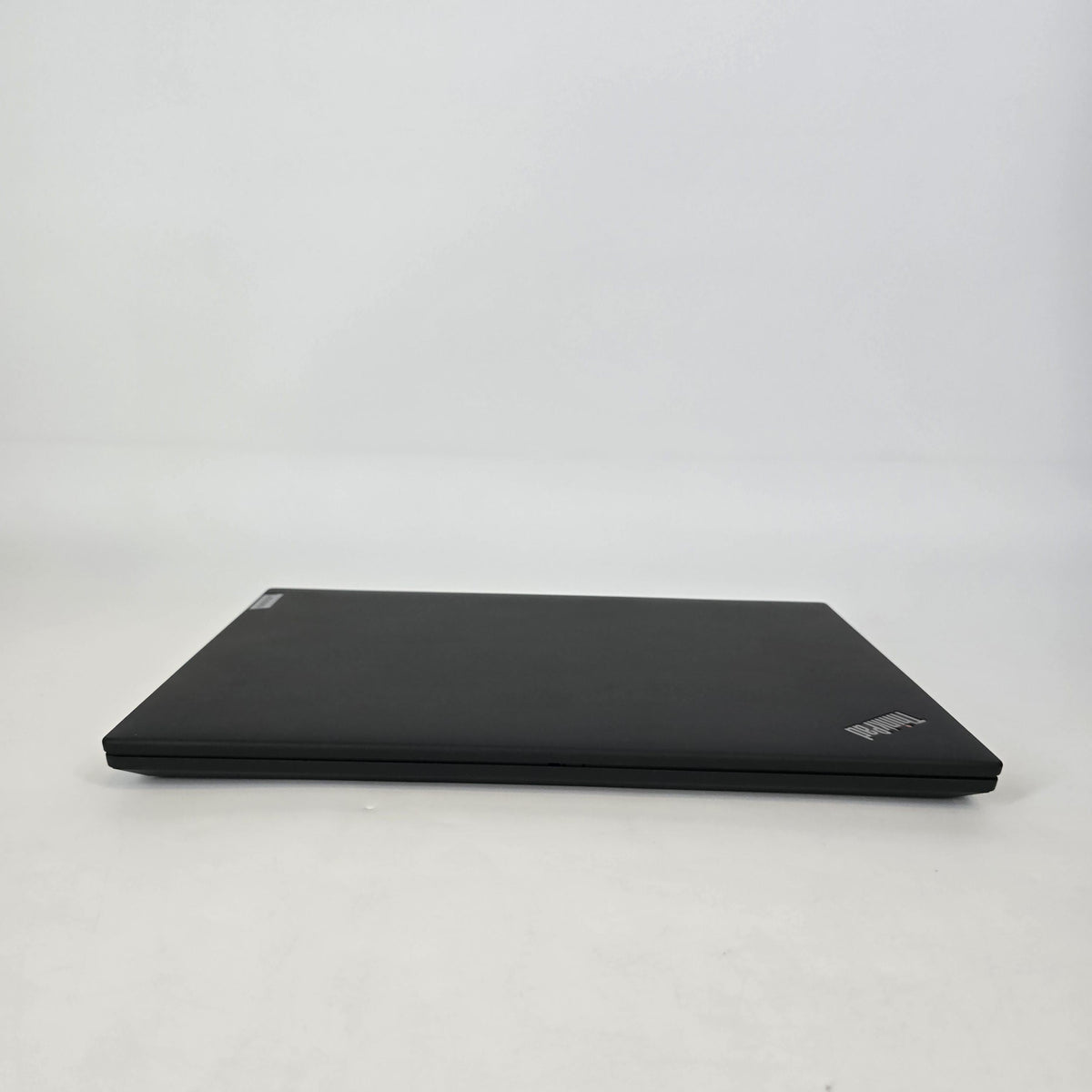 Lenovo ThinkPad P14s Gen 4 Black 3.2 GHz AMD Ryzen 7 Pro 7840U 16GB RAM 512GB Solid State Drive