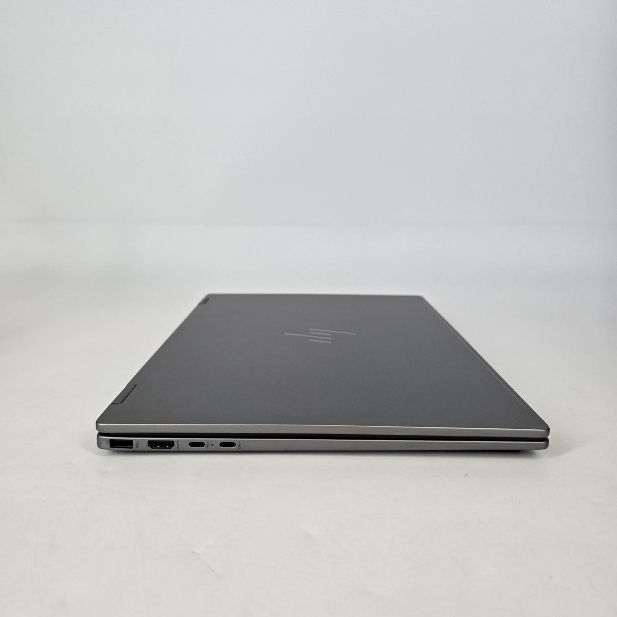 HP OmniBook X Flip 16 Eclipse Gray 2.0 GHz AMD Ryzen AI 5 340 16GB RAM 512GB Solid State Drive
