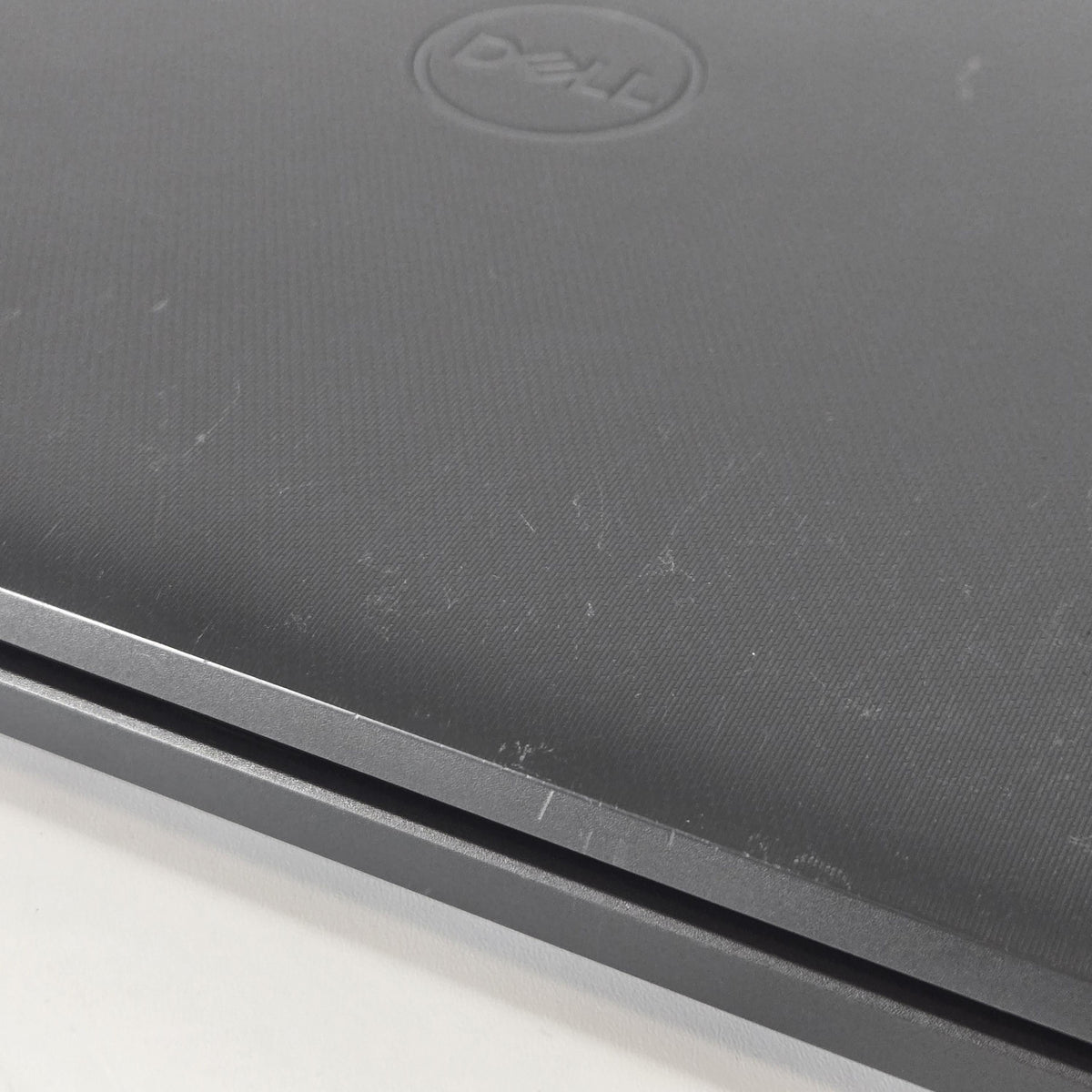 Dell Latitude 3440 14 Gray 1.3 GHz Intel Core i5 13th Gen. 16GB RAM 256GB Solid State Drive