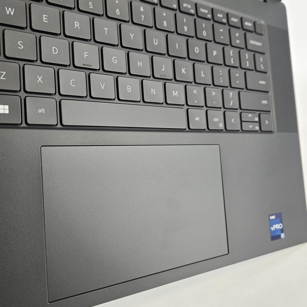 Dell Precision 5680 16 Gray 2.5 GHz Intel Core i7 13th Gen. 32GB RAM 1TB Solid State Drive NVIDIA GeForce RTX 4090 16 GB