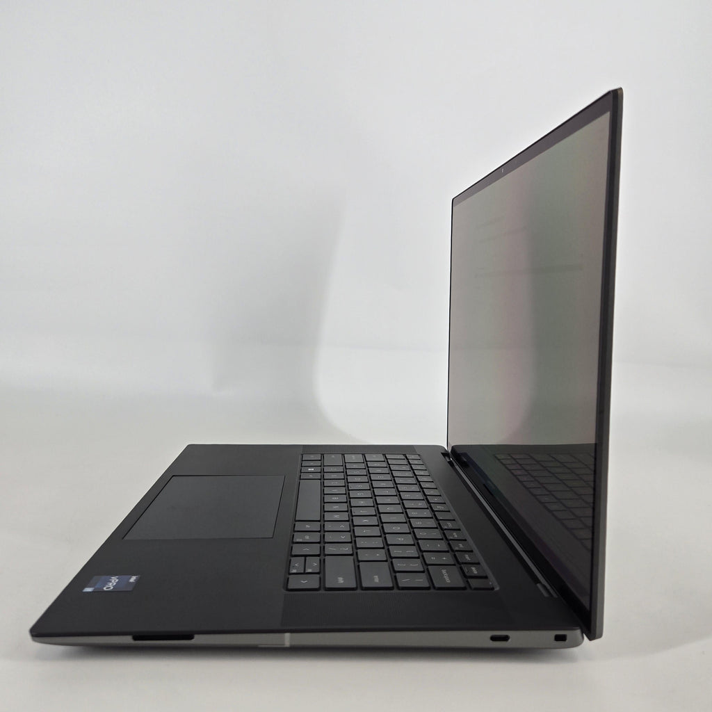 Dell Precision 5680 16 Gray 2.5 GHz Intel Core i7 13th Gen. 32GB RAM 1TB Solid State Drive NVIDIA GeForce RTX 4090 16 GB