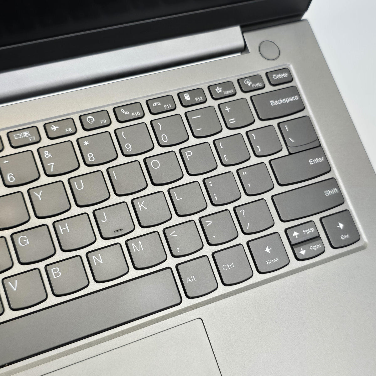 Lenovo ThinkBook 14 Gen 4 Gray 1.3 GHz Intel Core i5 12th Gen. 16GB RAM 256GB Solid State Drive