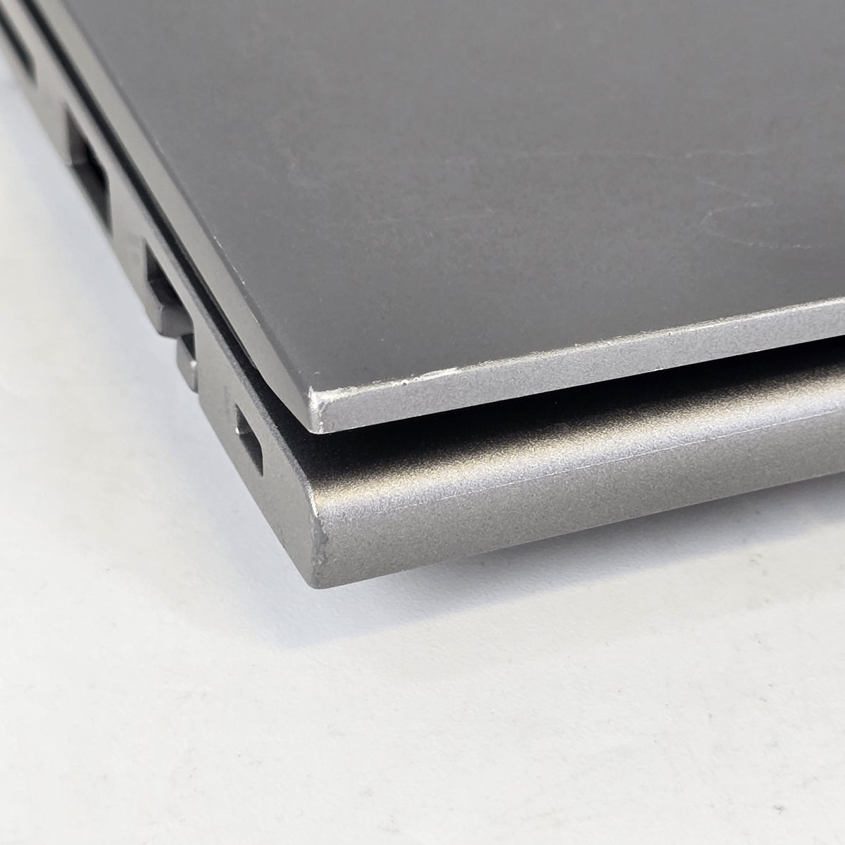 Lenovo ThinkBook 14 Gen 4 Gray 1.3 GHz Intel Core i5 12th Gen. 16GB RAM 256GB Solid State Drive