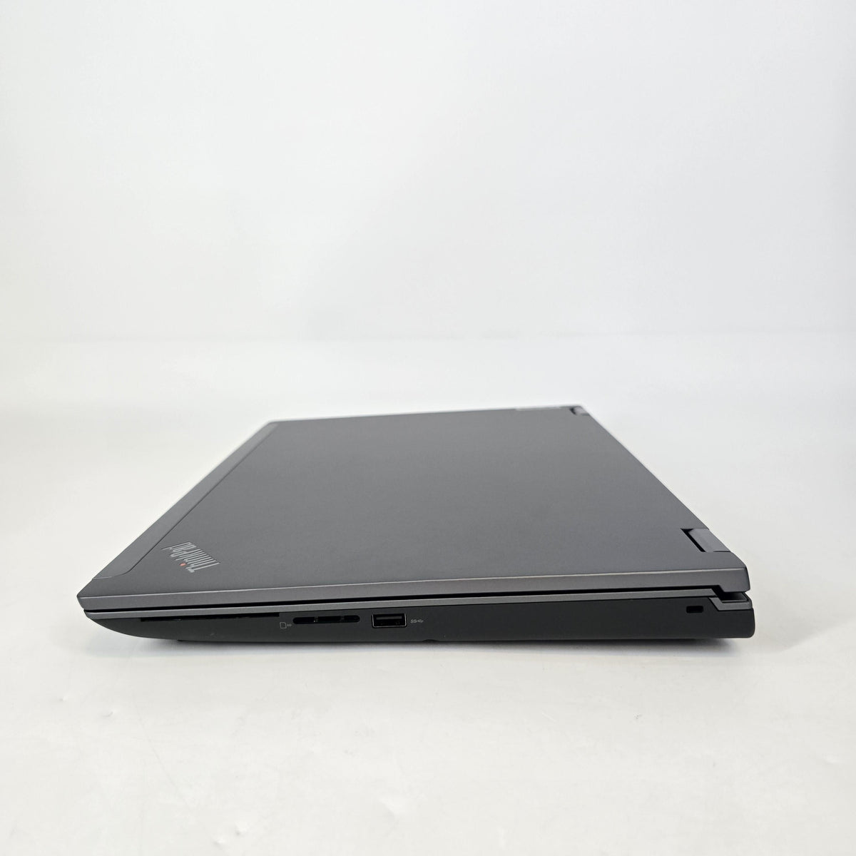 Lenovo ThinkPad P16 Gen 1 Gray 2.3 GHz Intel Core i9 12th Gen. 64GB RAM 2TB Solid State Drive 512GB Solid State Drive NVIDIA RTX A4500 16 GB