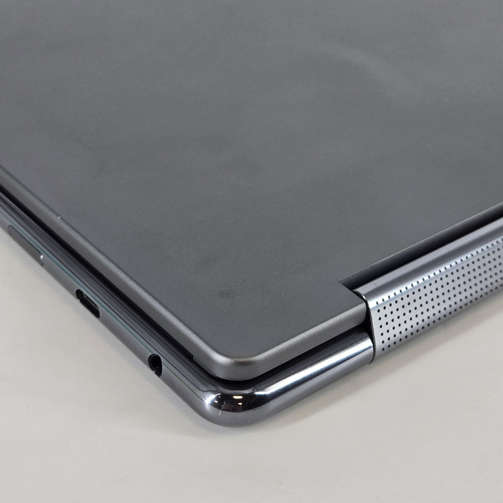 Lenovo Yoga 9i 14 Gray 1.4 GHz Intel Core Ultra 7 16GB RAM 512GB Solid State Drive