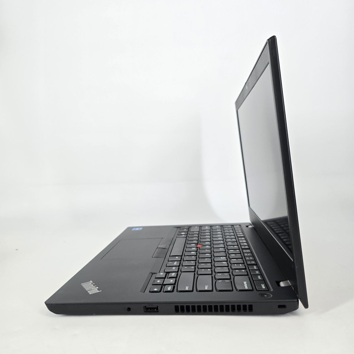 Lenovo ThinkPad L14 Gen 2 Black 2.4 GHz Intel Core i5 11th Gen. 16GB RAM 256GB Solid State Drive