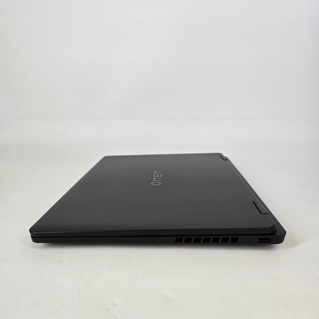 HP Omen 16 Black 2.9 GHz Intel Core Ultra 9 Series 2 16GB RAM 1TB Solid State Drive NVIDIA GeForce RTX 5070 8 GB