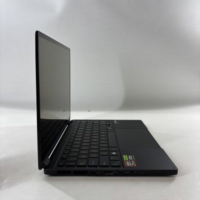 Asus ProArt PX13 Black 2.0 GHz AMD Ryzen AI 9 HX 370 32GB RAM 1TB Solid State Drive NVIDIA GeForce RTX 4050 6 GB