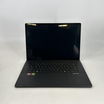 Asus ProArt P16 Black 2.0 GHz AMD Ryzen AI 9 HX 370 32GB RAM 1TB Solid State Drive NVIDIA GeForce RTX 4060 8 GB