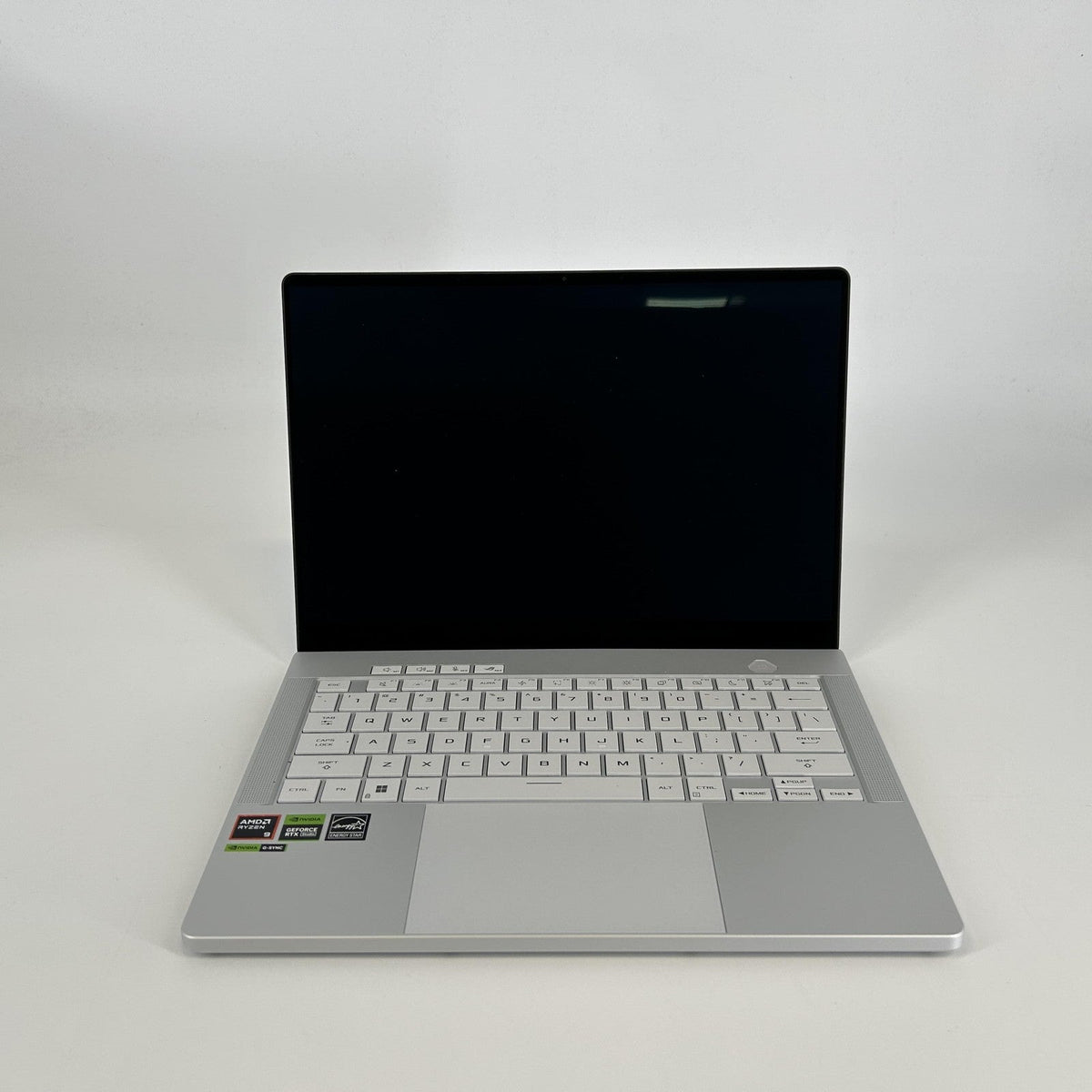 Asus ROG Zephyrus G14 GA403 14 White 4.0 GHz AMD Ryzen 9 8945HS 32GB RAM 1TB Solid State Drive NVIDIA GeForce RTX 4070 8 GB