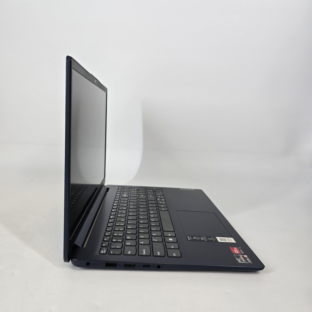 Lenovo IdeaPad 1 15.6 Abyss Blue 2.8 GHz AMD Ryzen 5 7520U 8GB RAM 256GB Solid State Drive