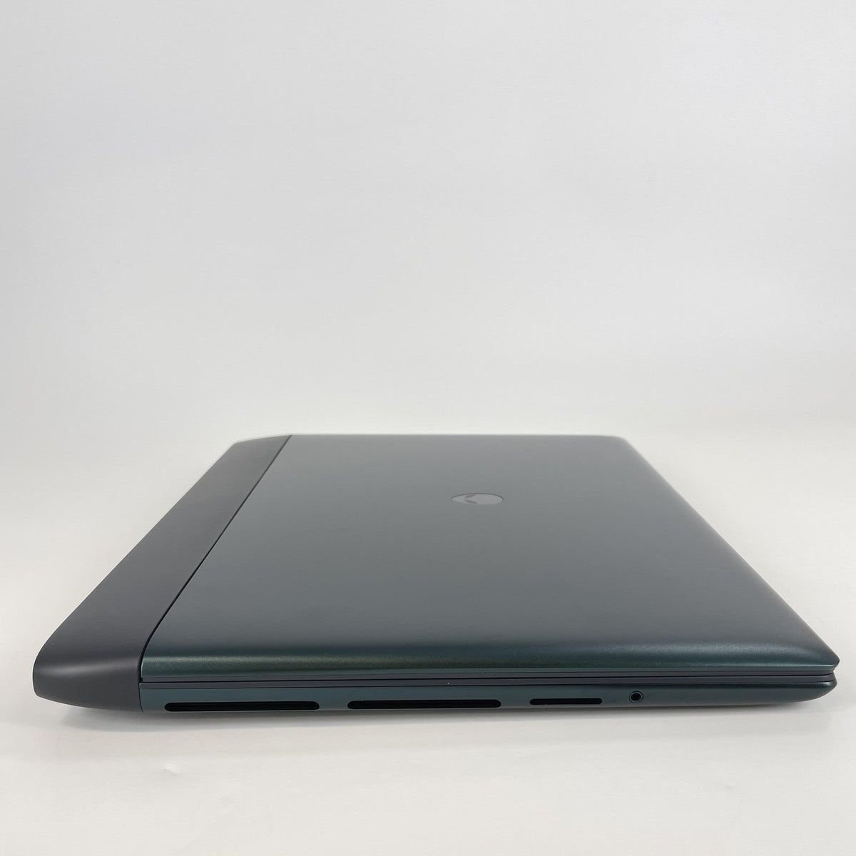 Dell Alienware 16 Area-51 Teal 2.7 GHz Intel Core Ultra 9 Series 2 32GB RAM 1TB Solid State Drive NVIDIA GeForce RTX 5070 Ti 12 GB