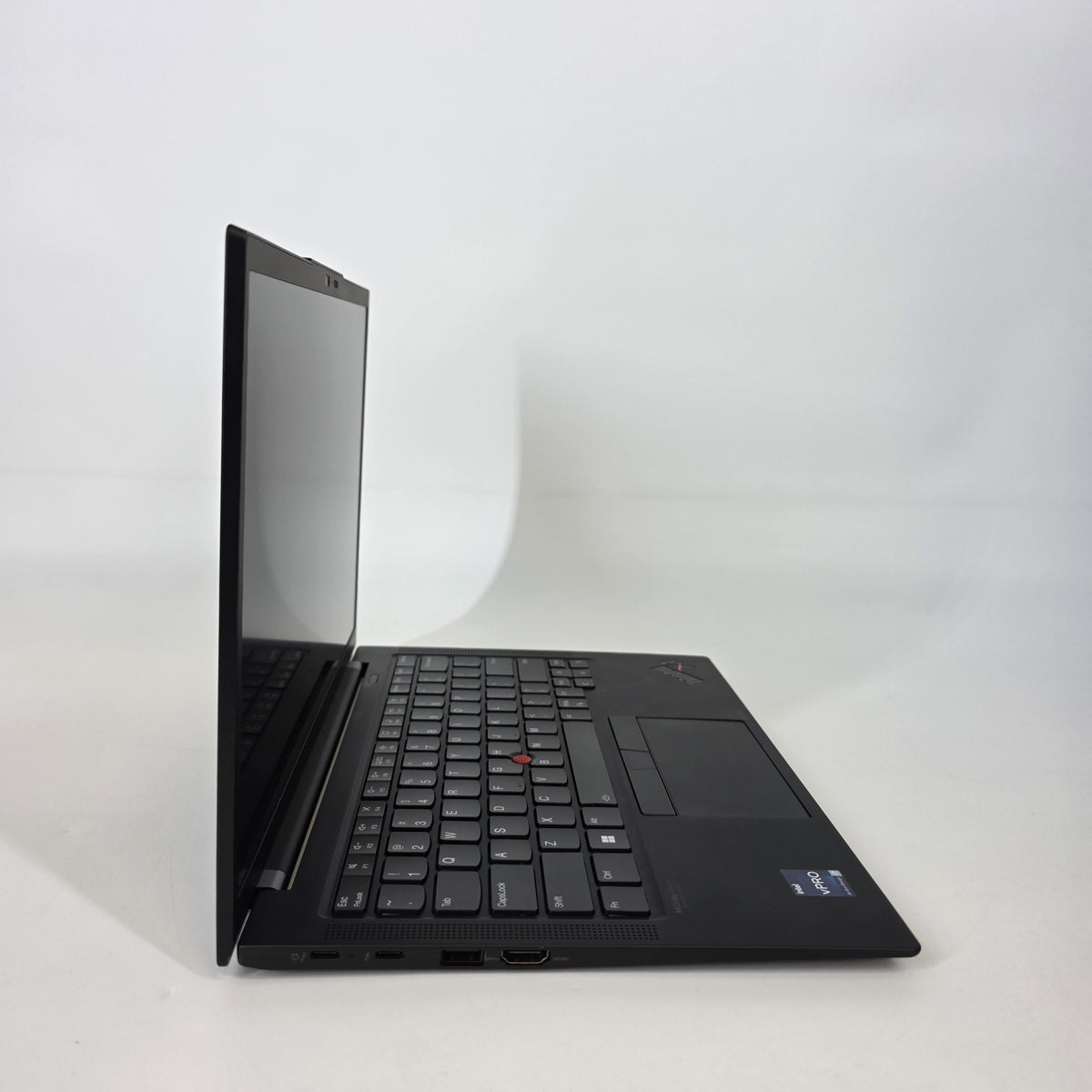 Lenovo ThinkPad X1 Carbon Gen 10 14 Black 1.8 GHz Intel Core i7 12th Gen. 32GB RAM 512GB Solid State Drive