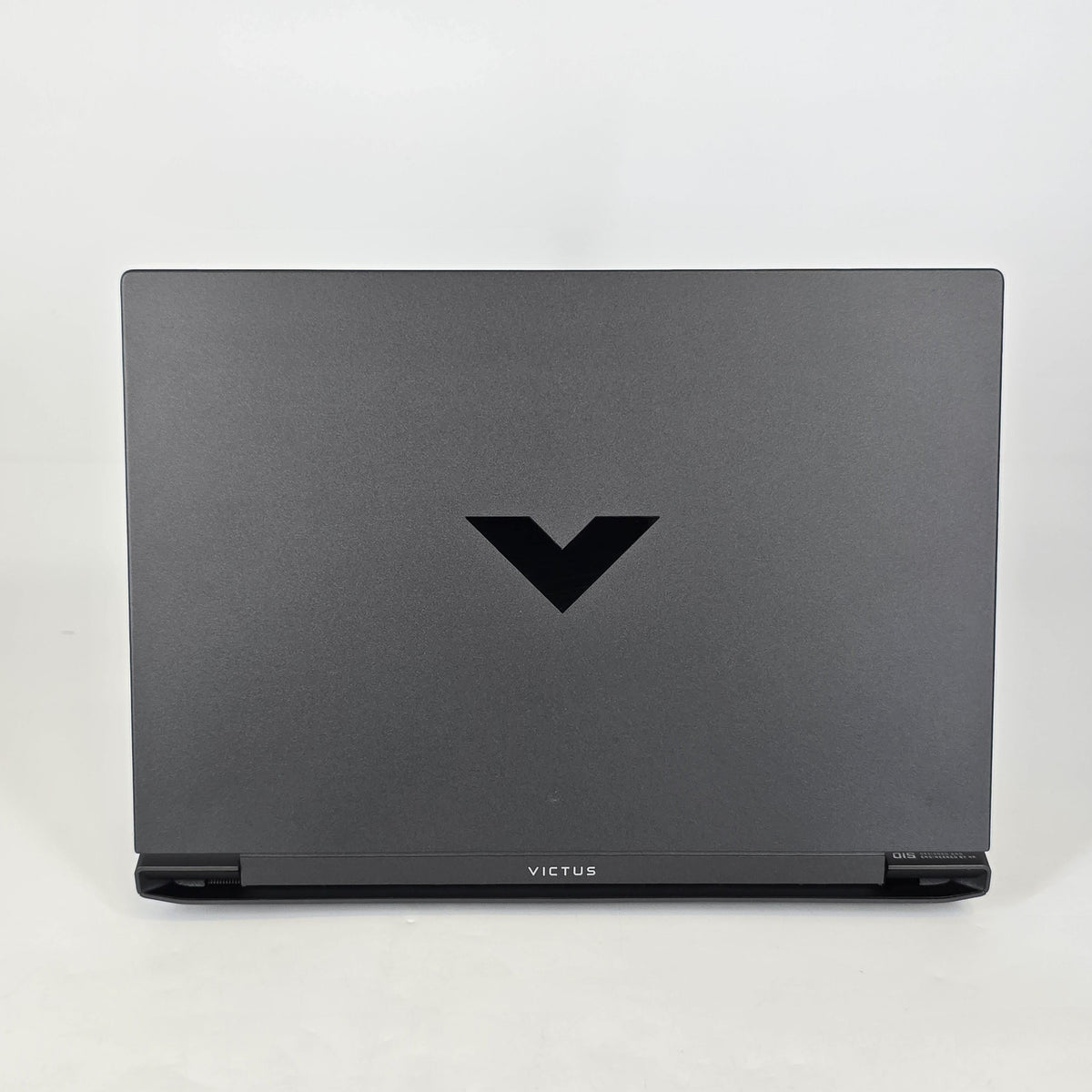 HP Victus 16.1 Gray 3.2 GHz AMD Ryzen 7 7445HS 16GB RAM 512GB Solid State Drive NVIDIA GeForce RTX 4050 6 GB