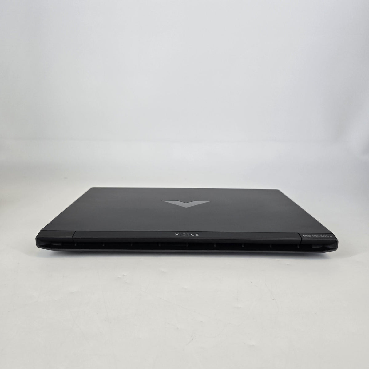 HP Victus 16.1 Gray 3.2 GHz AMD Ryzen 7 7445HS 16GB RAM 512GB Solid State Drive NVIDIA GeForce RTX 4050 6 GB
