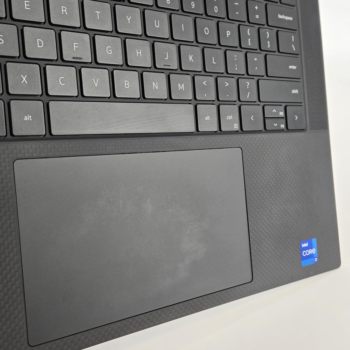 Precision 5570 15.6 Gray 2.3 GHz Intel Core i7 12th Gen. 16GB RAM 256GB Solid State Drive NVIDIA RTX A2000 8 GB