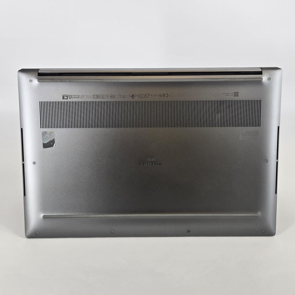 Precision 5570 15.6 Gray 2.3 GHz Intel Core i7 12th Gen. 16GB RAM 256GB Solid State Drive NVIDIA RTX A2000 8 GB