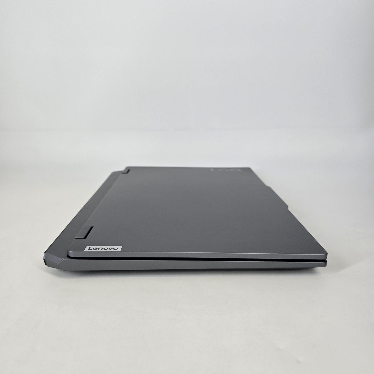 Lenovo LOQ 15 Gray 3.2 GHz AMD Ryzen 5 7235HS 16GB RAM 512GB Solid State Drive NVIDIA GeForce RTX 4050 6 GB