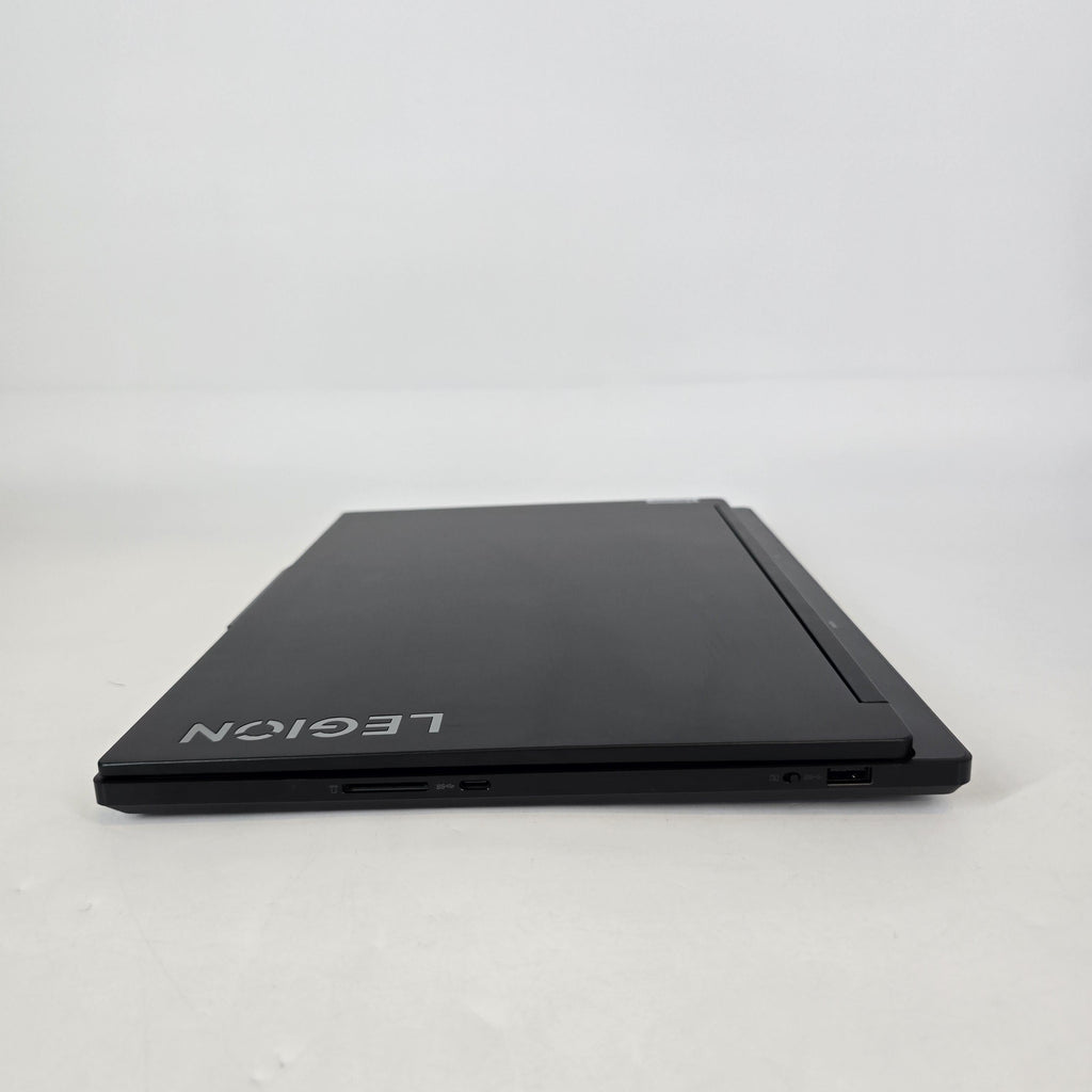 Lenovo Legion 7i Gen 9 16 Black 2.2 GHz Intel Core i9 14th Gen. 16GB RAM 1TB Solid State Drive NVIDIA GeForce RTX 4070 8 GB
