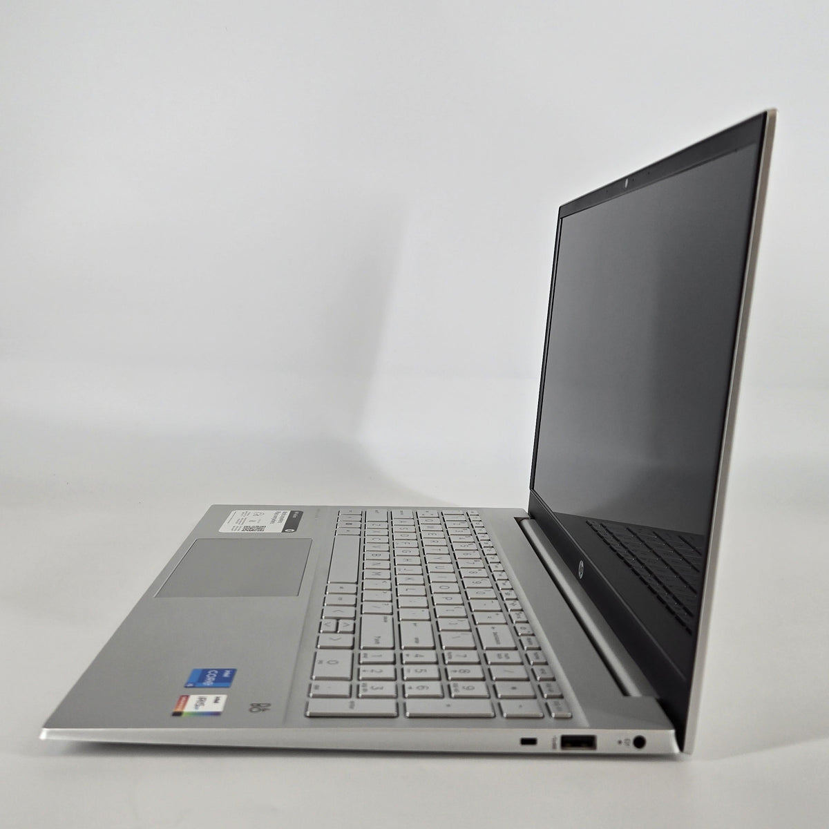 HP Pavilion 15 Silver 1.3 GHz Intel Core i5 12th Gen. 12GB RAM 256GB Solid State Drive