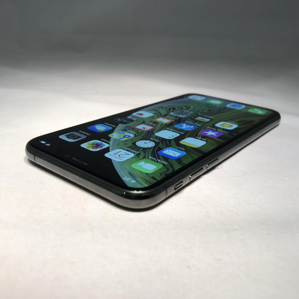 iPhone XS 256GB Grey (Xfinity)