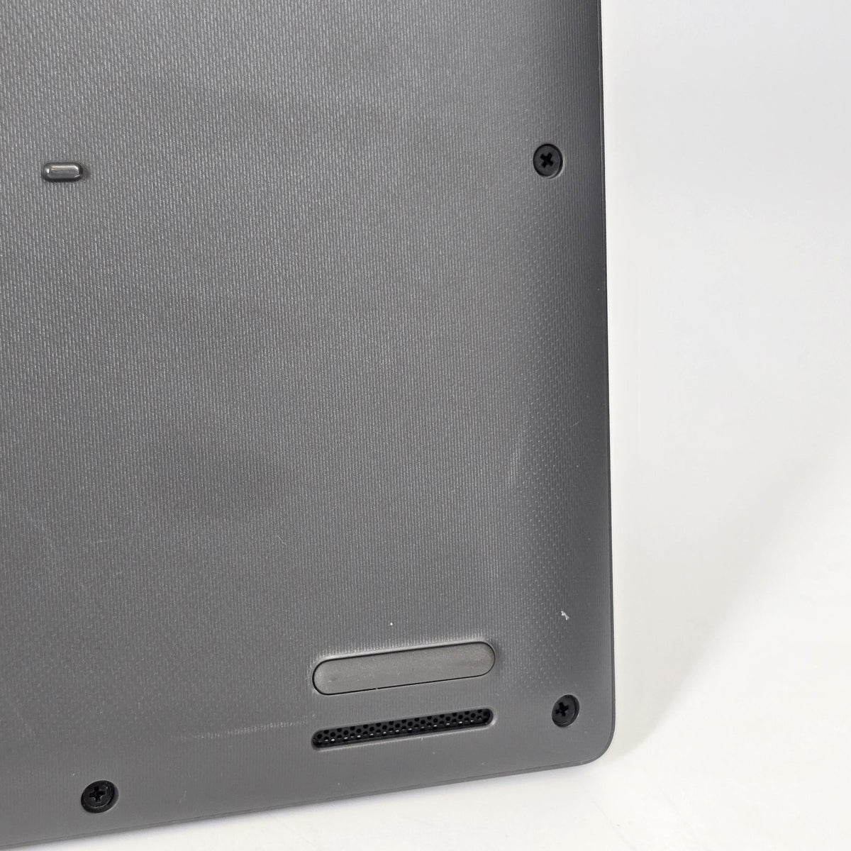 Latitude 3440 14 Gray 1.3 GHz Intel Core i5 13th Gen. 8GB RAM 256GB Solid State Drive